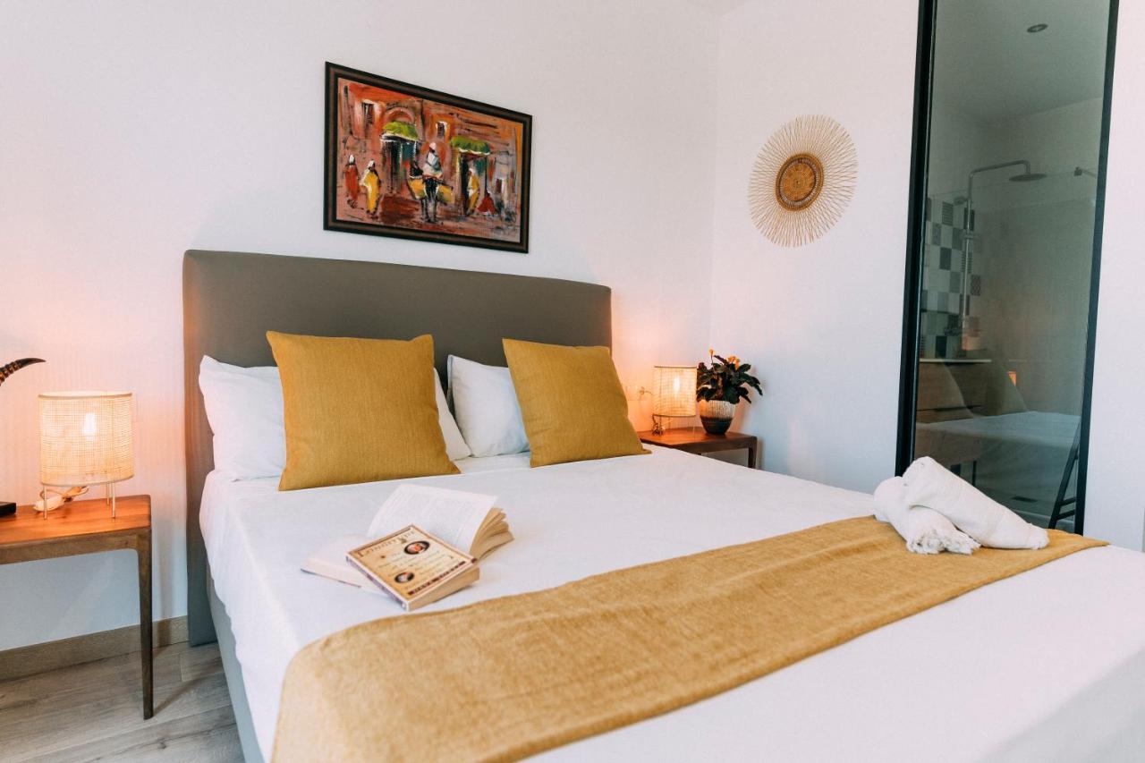 L'Hotelet Del Delta - Adults Deltebre Ngoại thất bức ảnh